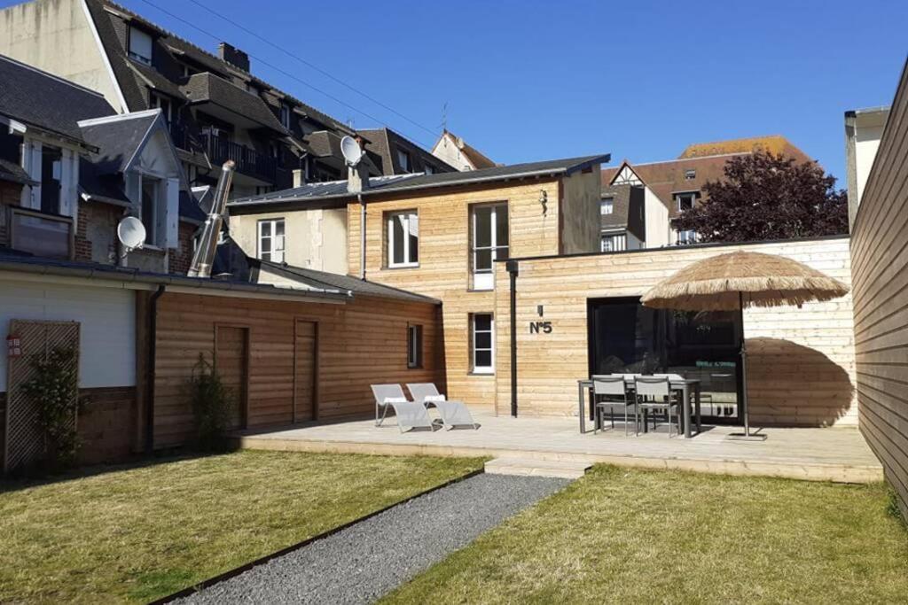 N°5 Ferienhaus *